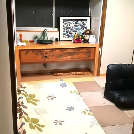 Guesthouse Oasis Ōsaka Extérieur photo