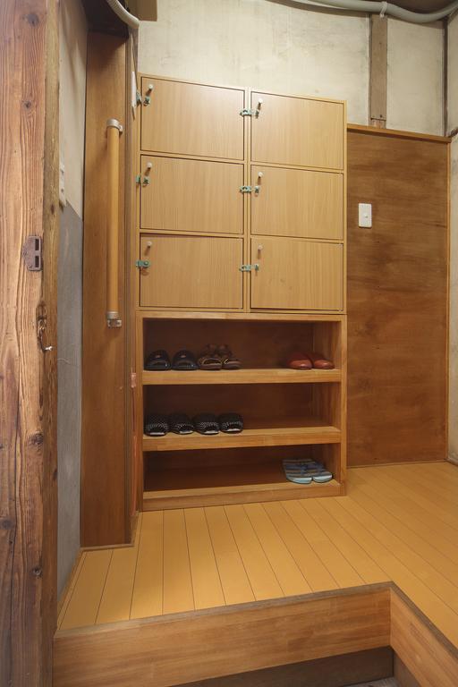 Guesthouse Oasis Ōsaka Extérieur photo