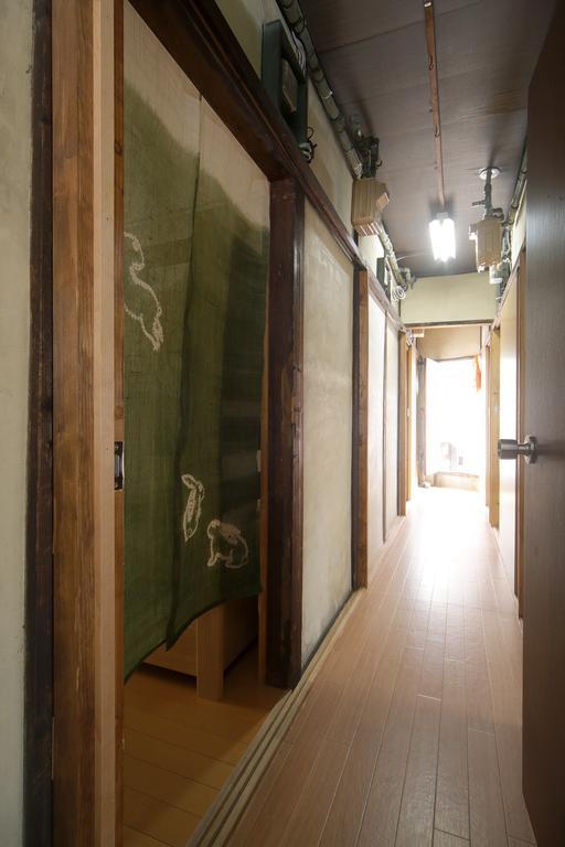 Guesthouse Oasis Ōsaka Extérieur photo