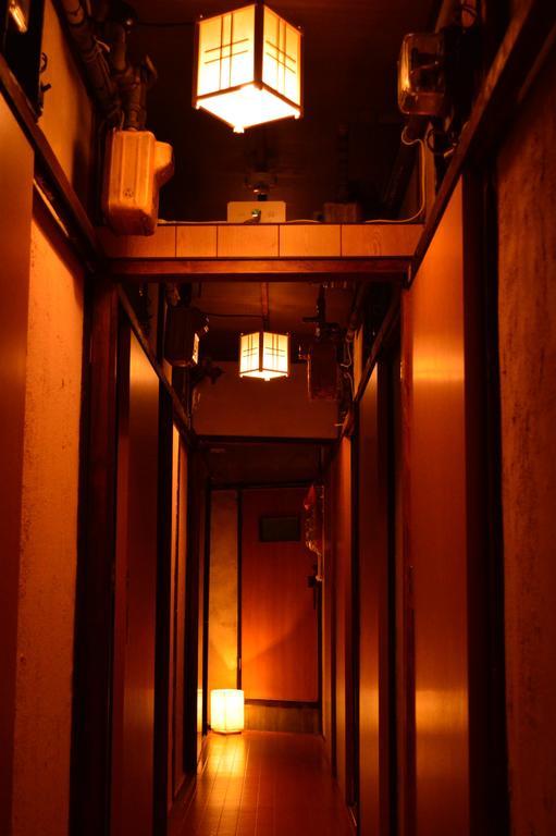 Guesthouse Oasis Ōsaka Extérieur photo