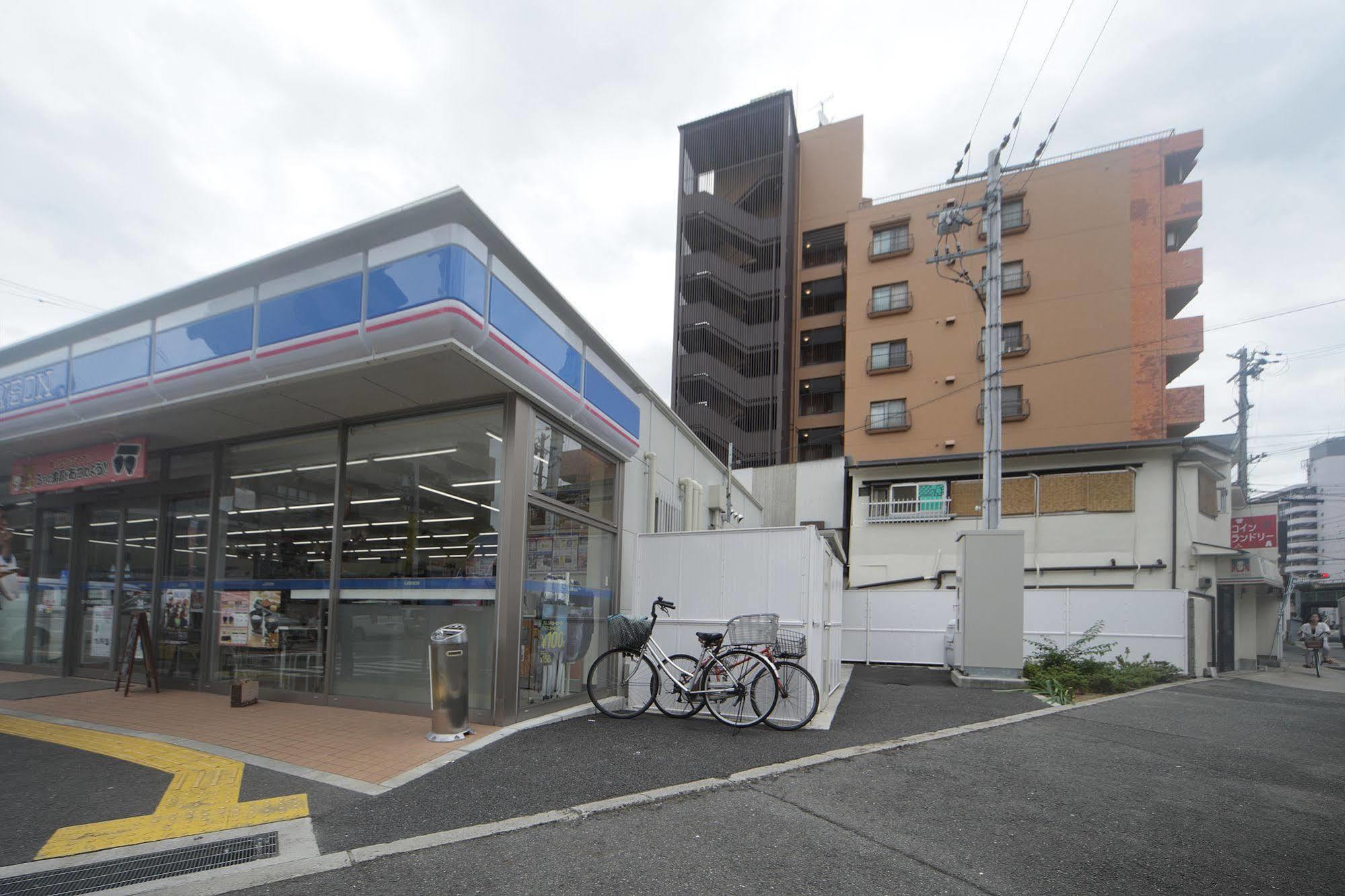 Guesthouse Oasis Ōsaka Extérieur photo